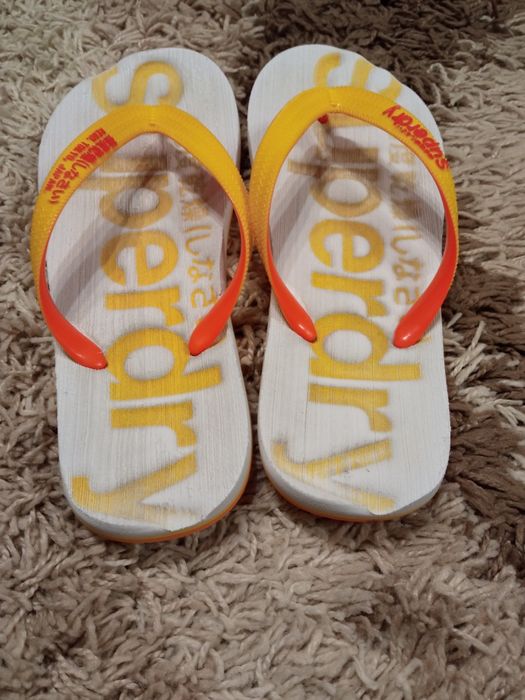 Фирменные сланцы, вьетнамки, шлепанцы
