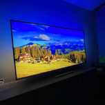 Telewizor LED 4K UHD Android z systemem Ambilight