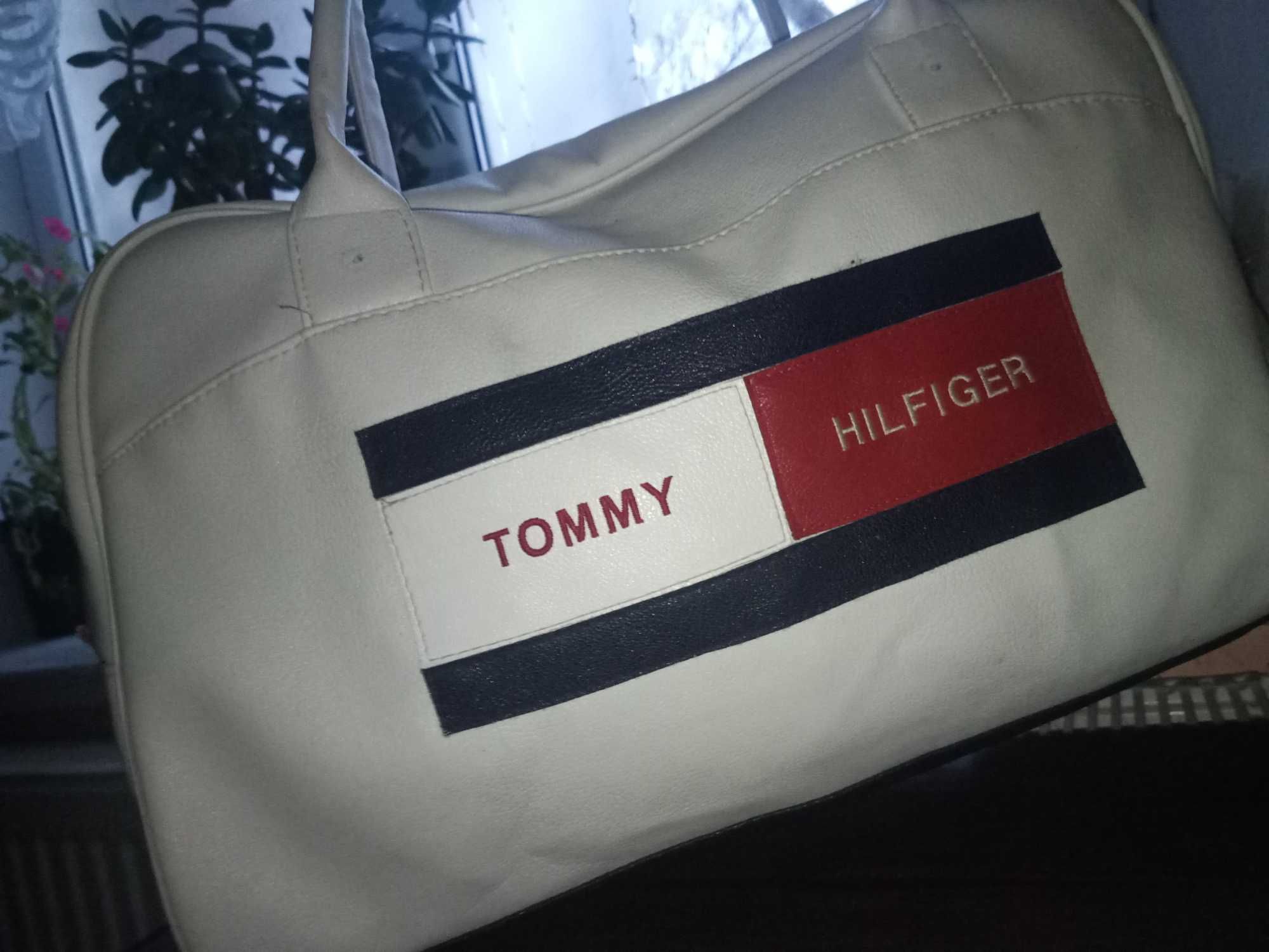 Сумка , сумочка Tommy Hilfiger