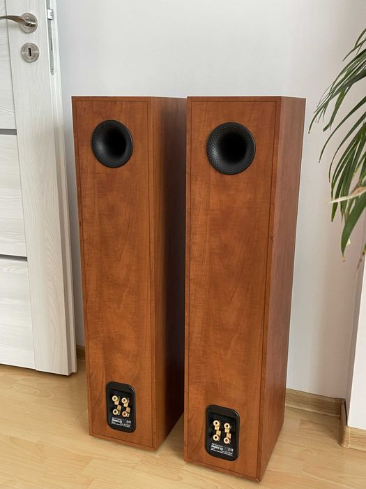 Kolumny B&W model DM 603 s3