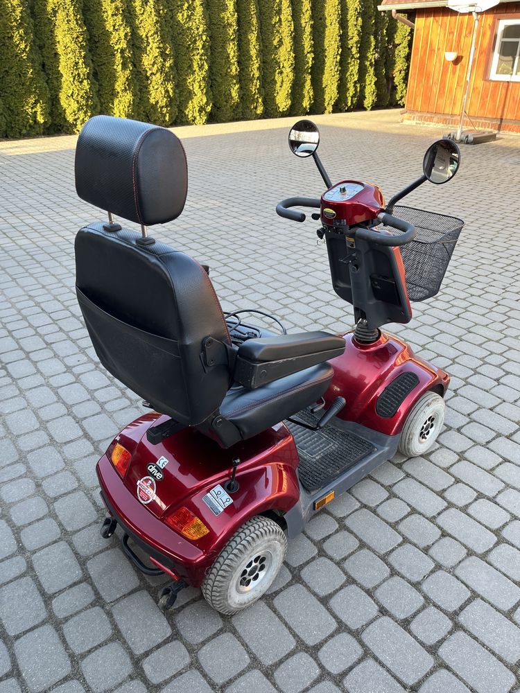 Skuter elektryczny inwalidzki