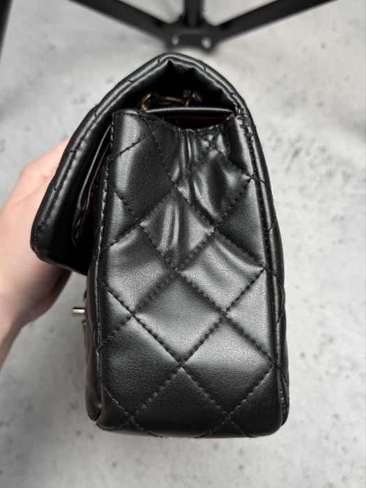 CHANEL Classic Medium Double Flap torebka