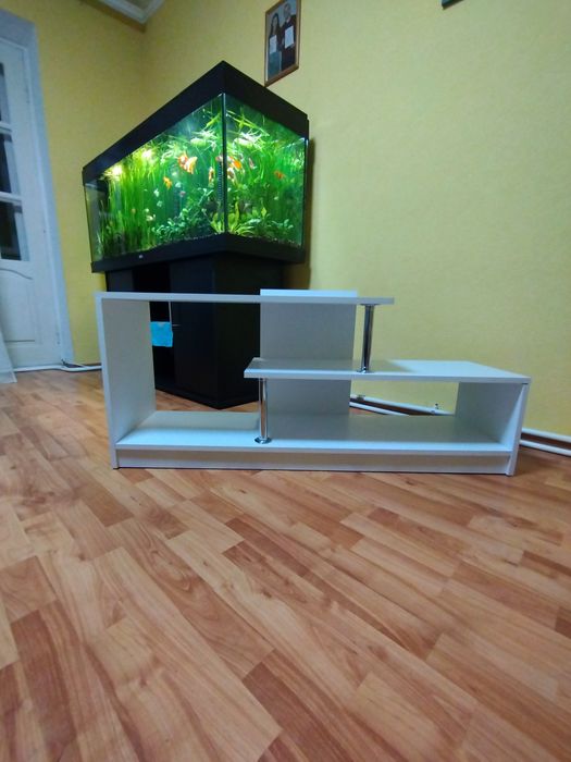 Тумба під телевізор,напольна