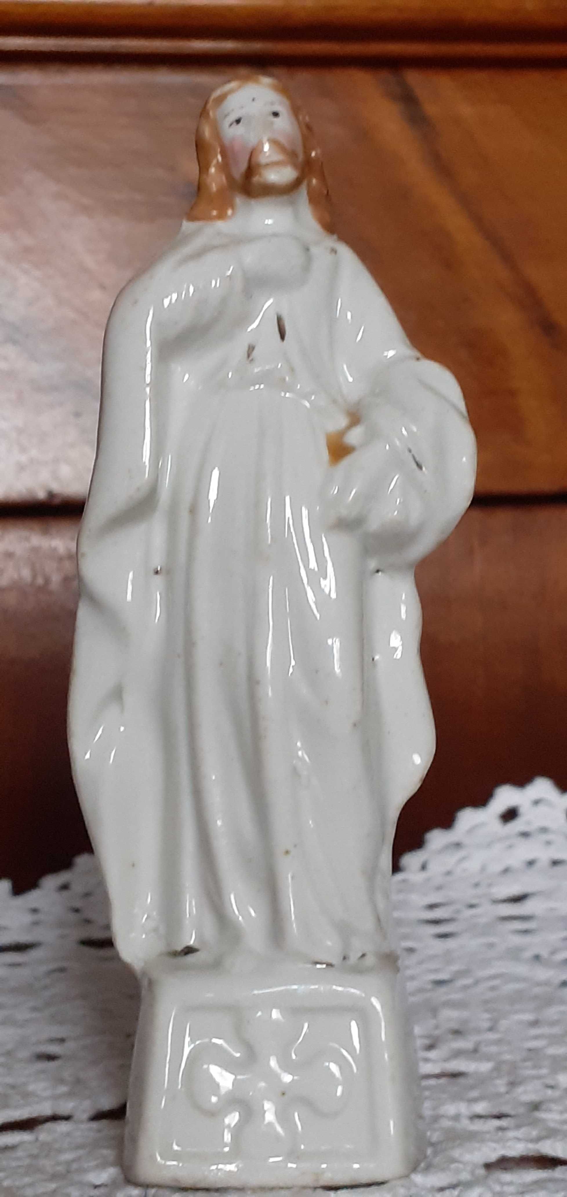 Porcelanowa figurka Jezusa stara 14 cm