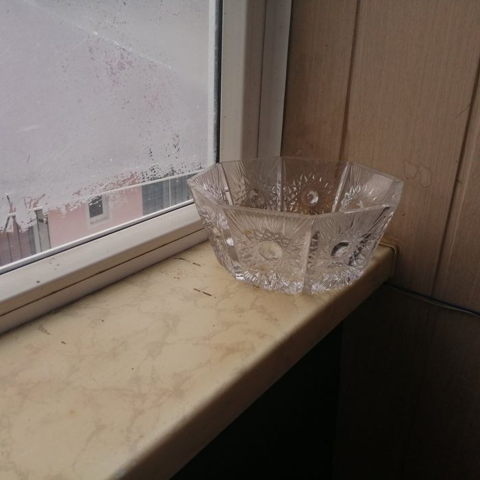 Вазы хрустальные .