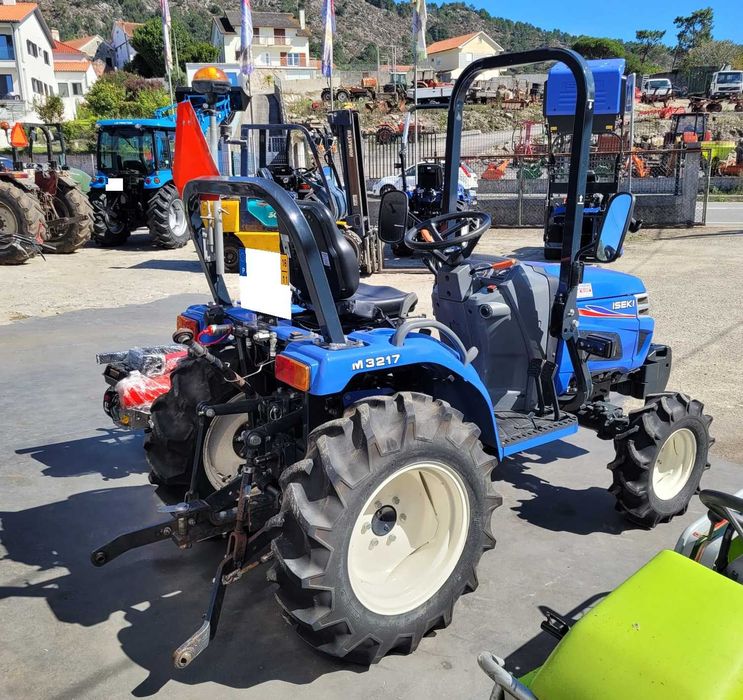 Trator Iseki TM 3217