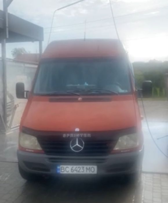 Вантажні перевезення. Міські та міжміські перевезення.