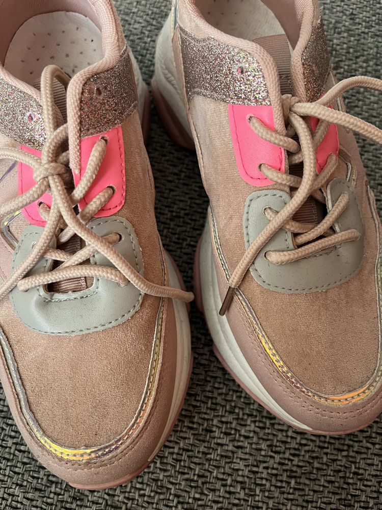 Sneakersy 37 buty sportowe
