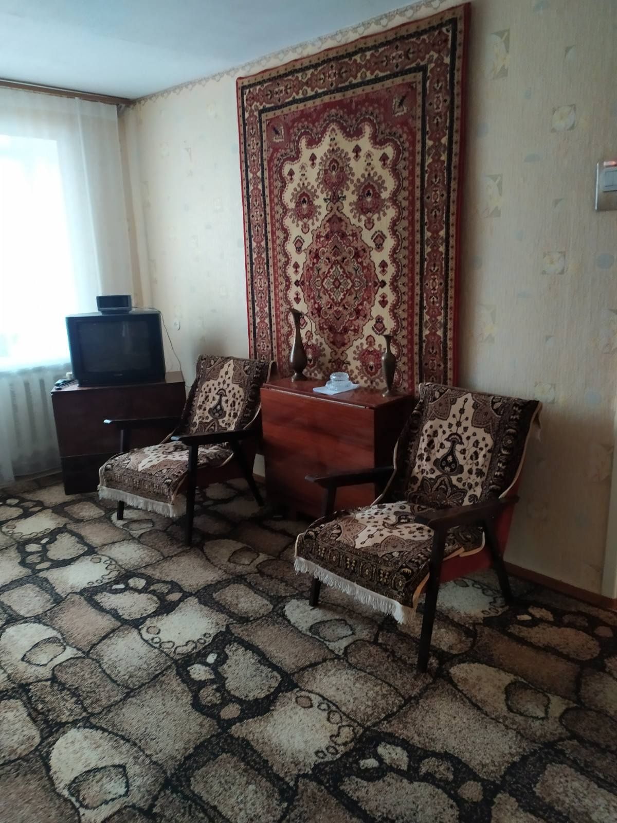 Продаю 2к.квартиру пр.Мира,"Колос".