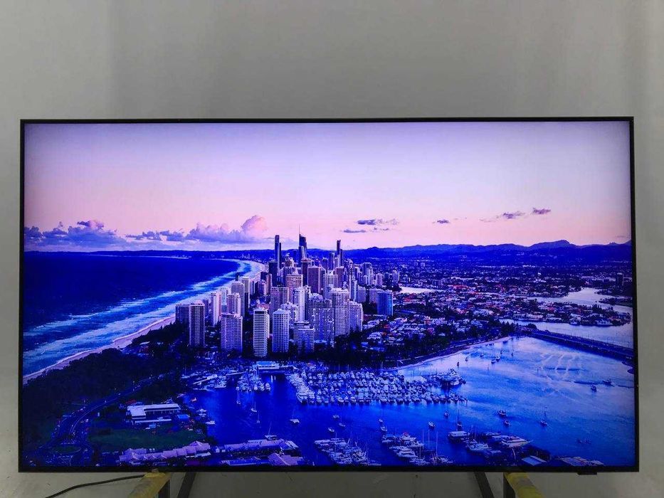 Знижка Телевізор Samsung QE55Q700T 55-Дюймовий (Smart /Tizen/ 8K)