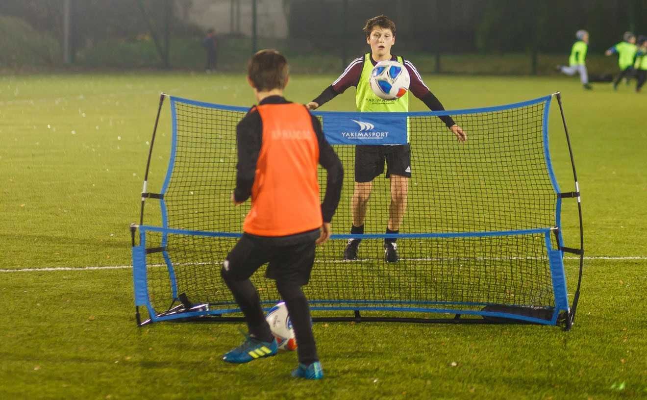 Rebounder Galaxy mur ściana treningowa trenażer piłkarski YAKIMASPORT