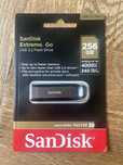 Pendrajw USB Sandisk Extreme Go 3.2 Gen 1 256GB
