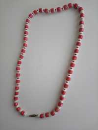 naszyjnik z korali czerwonych i białych 30 cm