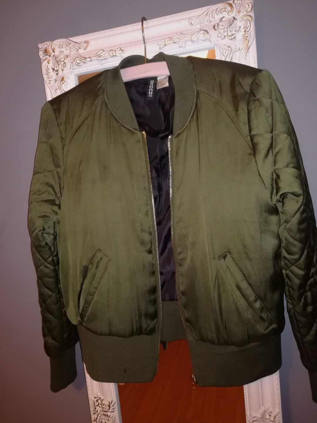 Kutka bomber satynowa khaki hm