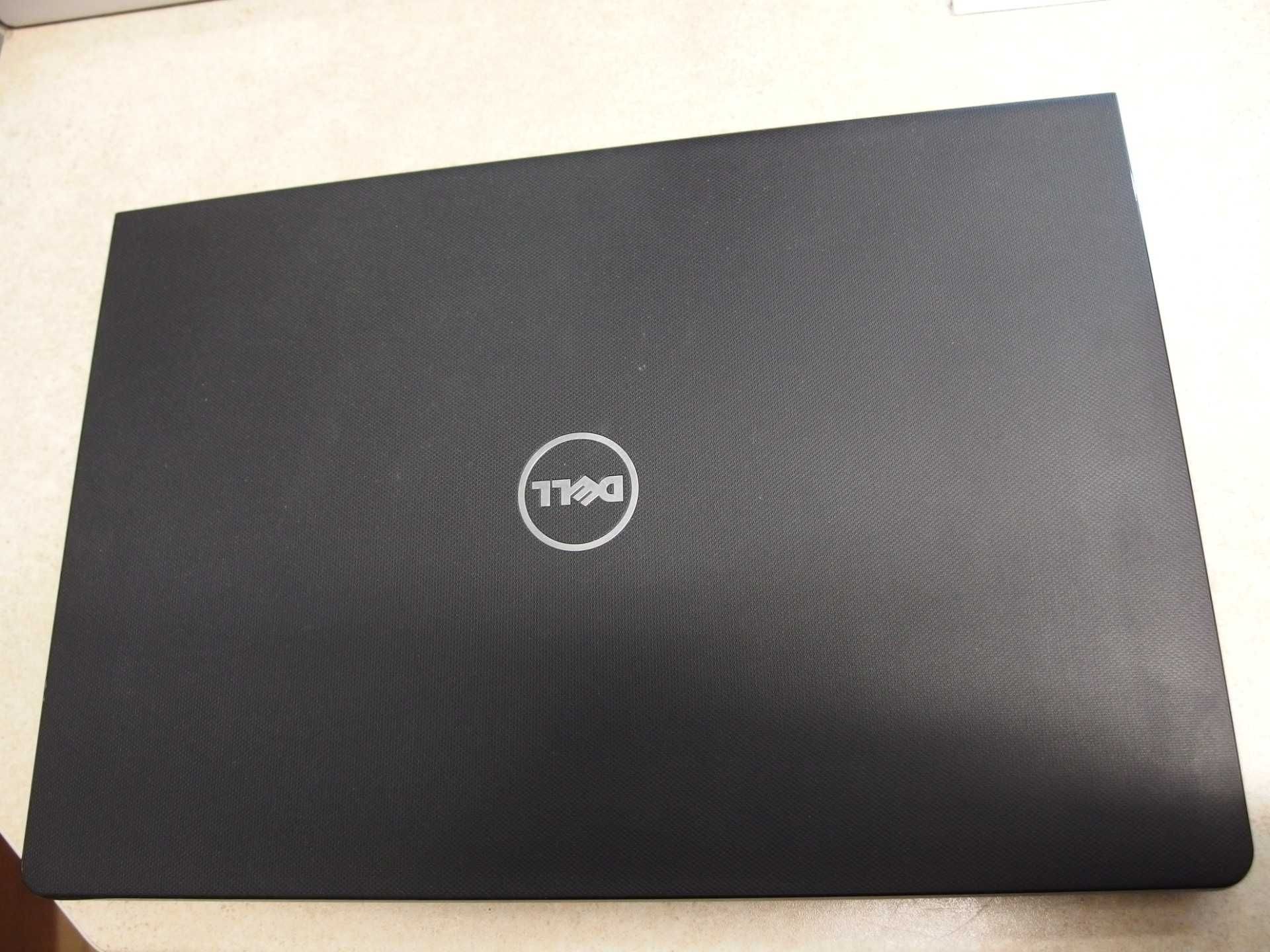 Laptop DELL Vostro 15 i7-7500 8GB