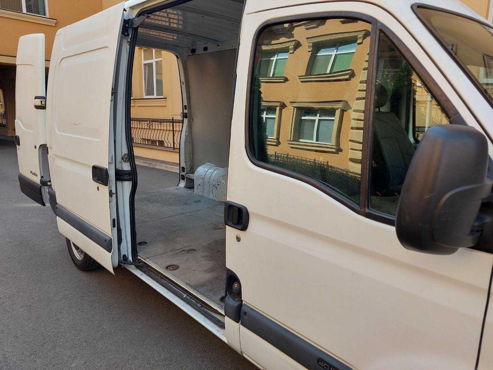 Оренда вантажного буса Renault Master