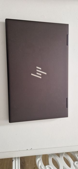 Vendo portatil 2 in 1 HP Envy x360 laptop 15