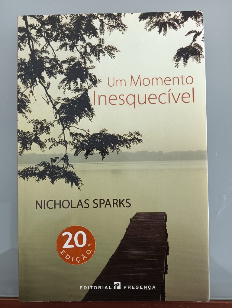 Um momento inesquecível	Nicholas Sparks - Novo!!