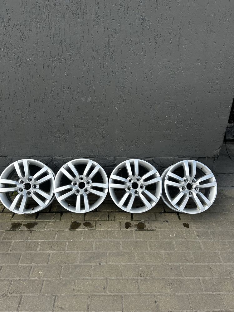 Продам диски 5х112 R16 WAG