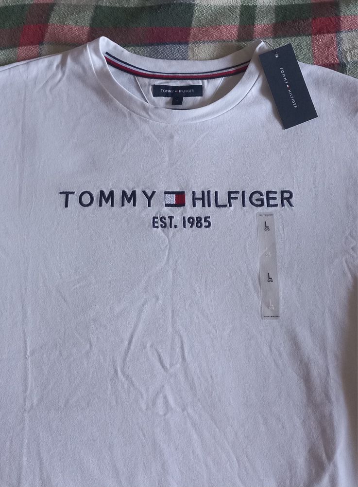 Футболка Tommy Hilfiger біла томи хилфигер белая мужская