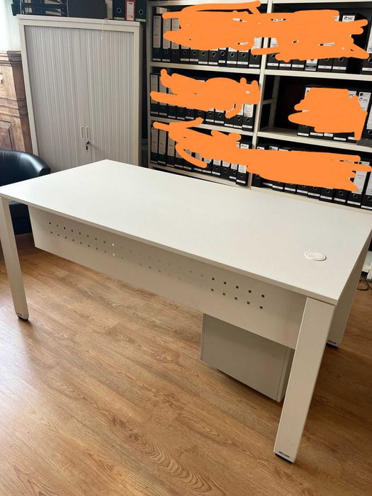 Mobiliário de escritório usado em bom estado