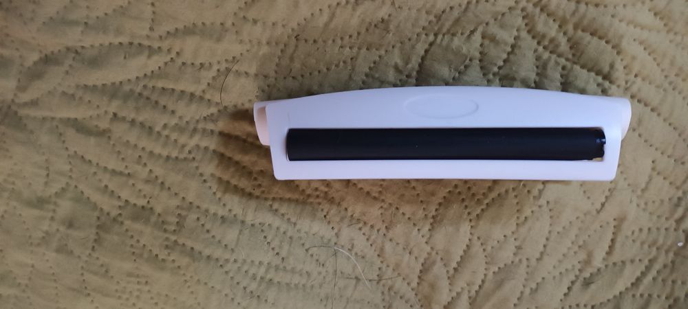 Nabijarka, zwijarka, maszynka do skręcania papierosów