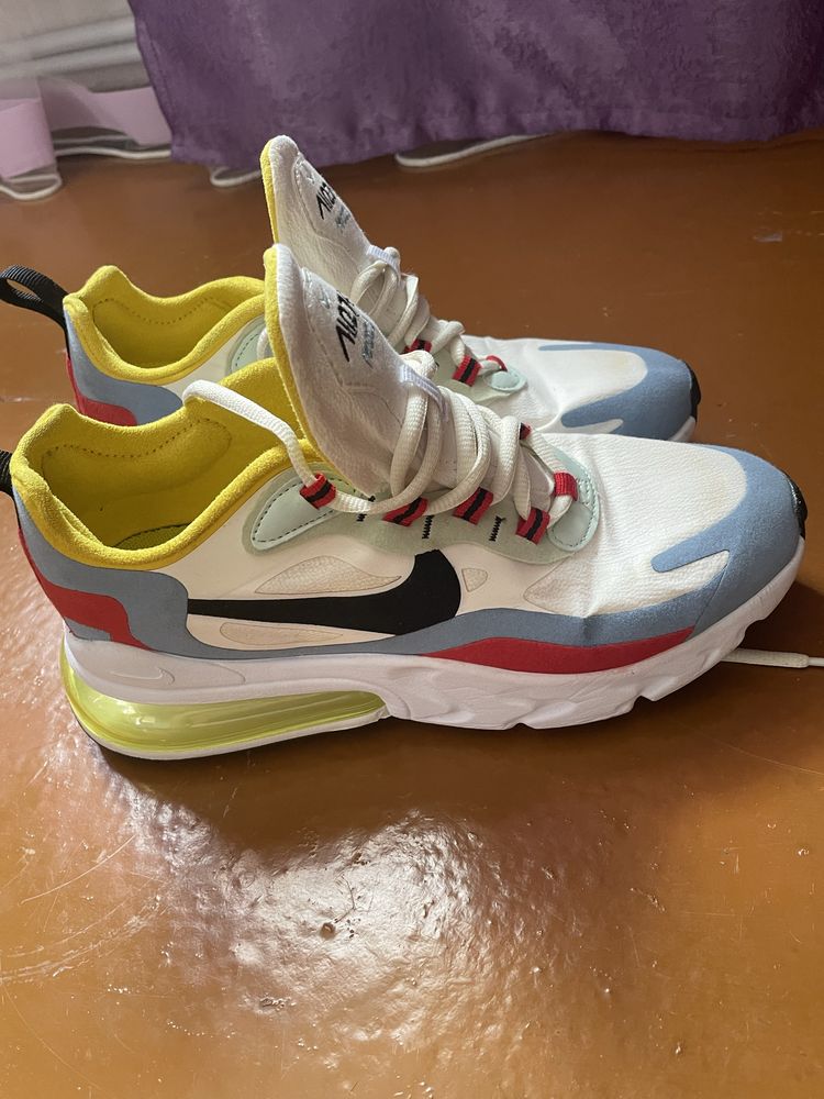 кросівки Nike Air React