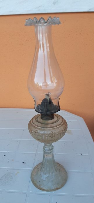 Candeeiro a petróleo vintage