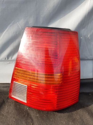 Lampa/ reflektor tylny prawy Volkswagen Golf 4 Kombi ORYGINALNA