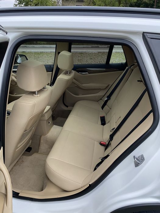 BMW X1 2012 2.0 бензин 179000 пробіг