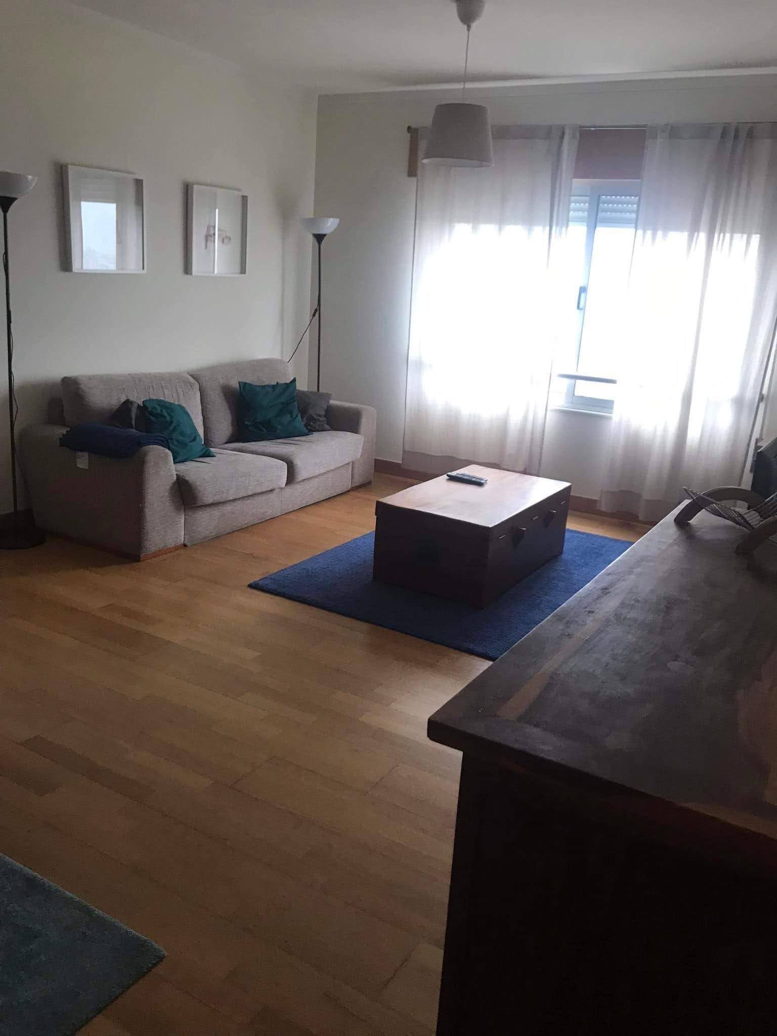Aluga-se Quarto em frente ao ISCAP e a 10 min do Hospital São João