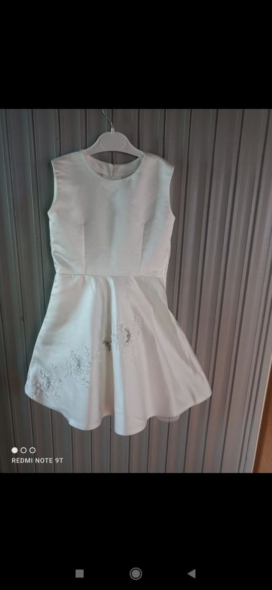 Sukienka biała 116