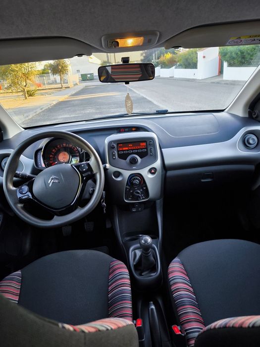 Citroen C1 Feel
5 portas 
1.0_Gasolina
2016 / Nacional 
90 mil km 
Rev