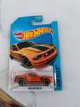 Hot wheels ford mustang gt hw city 92/250 rocznik 2013