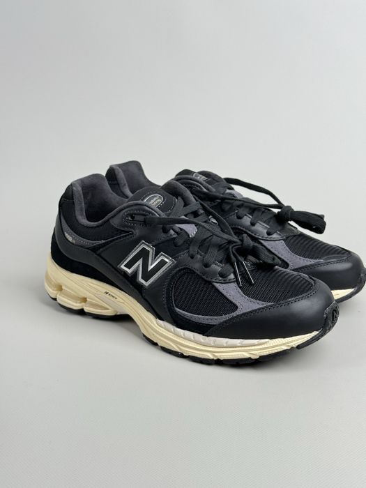 Оригінал new balance 2002R розміри в описі