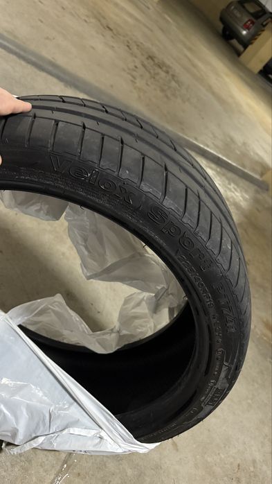 Pneus 225/40 R19 RFT