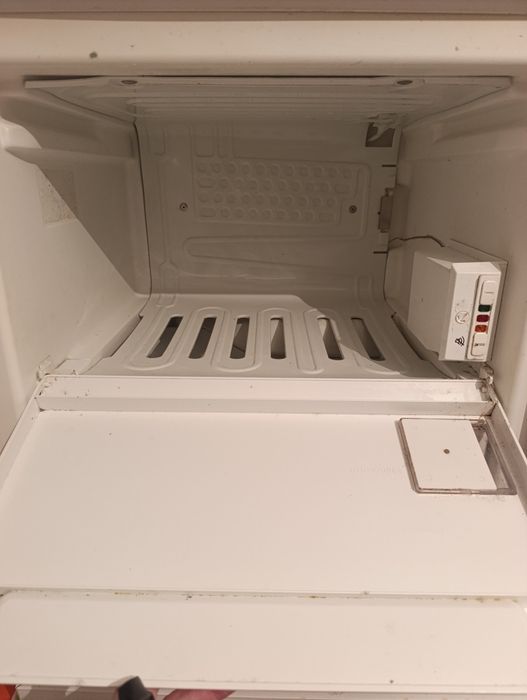 Продам морозильну камеру