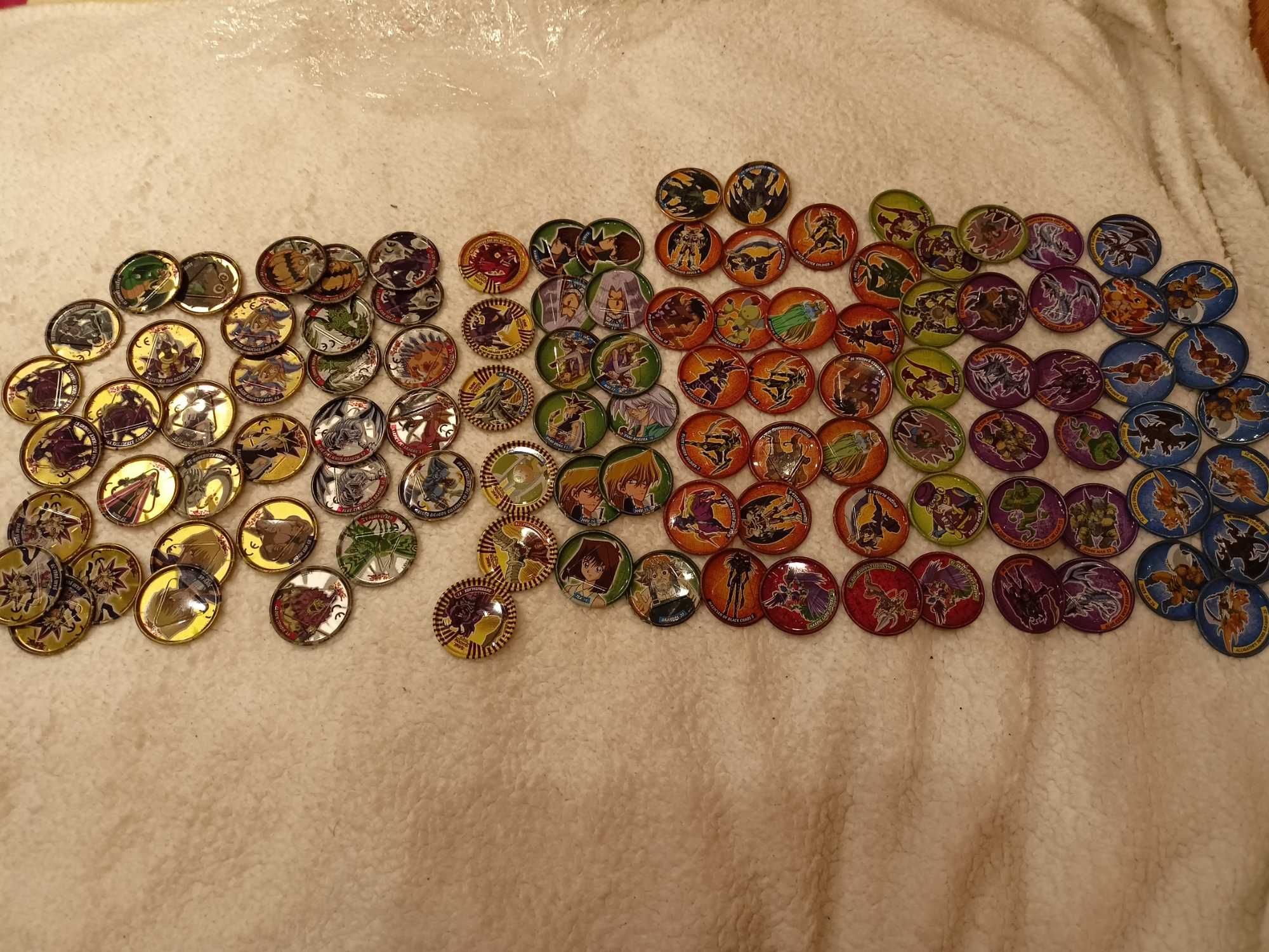 Dodatki do chipsów: tazo, yu-gi-oh, dragon ball,wielkie bitwy,chipicao