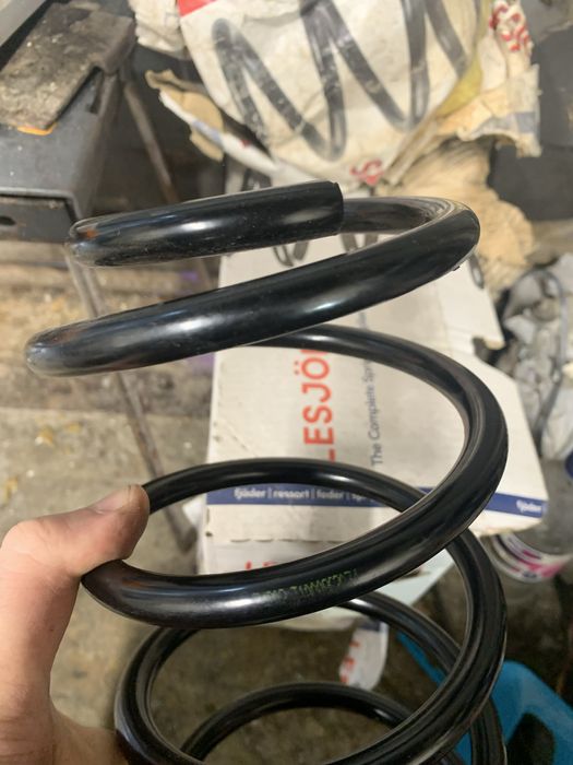 Пружина передня Ланос, Сенс LESJOFORS