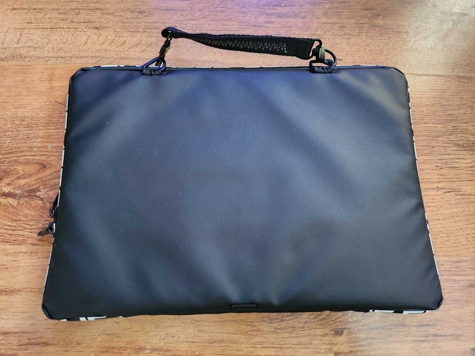 ORYGINALNE Etui torba na laptopa ASUS ROG Republic od Gamers