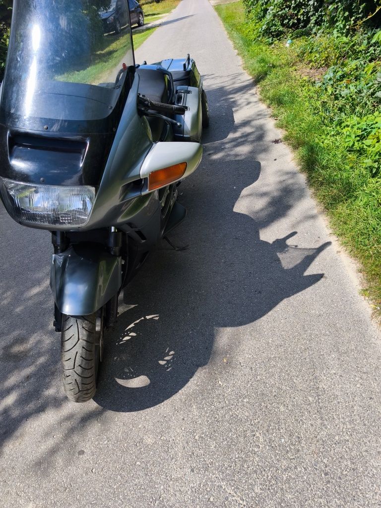 Honda ST1100 PAN Europan z przyczepką