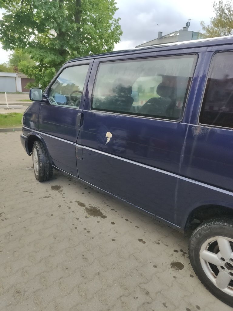 Volkswagen Multivan T4 151km klimatyzacja