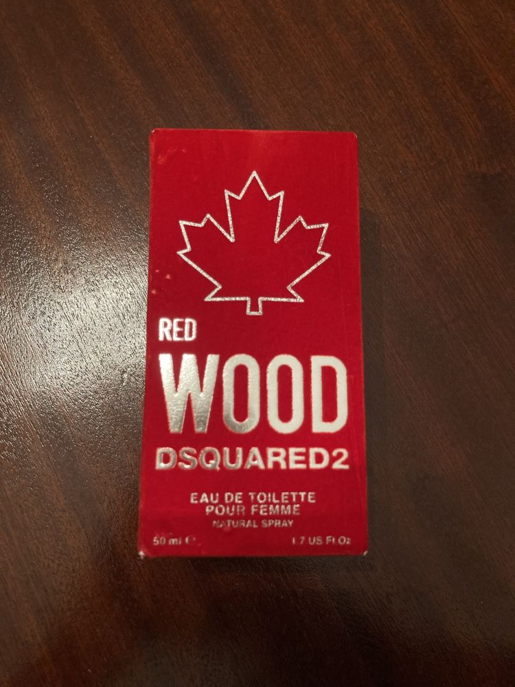 Perfume Red Wood DSQUARED2