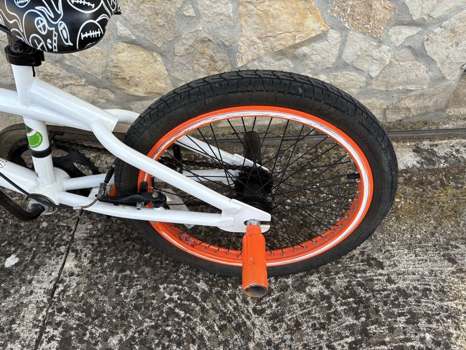 Como nova BMX Squeeze