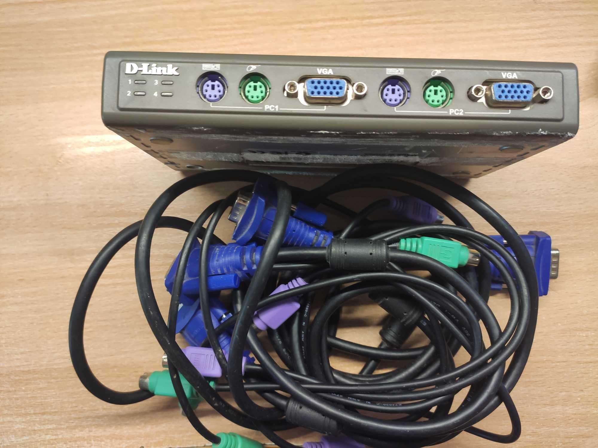 Продам  KVM-переключатель с портами VGA и PS/2 D-Link DKVM-4K