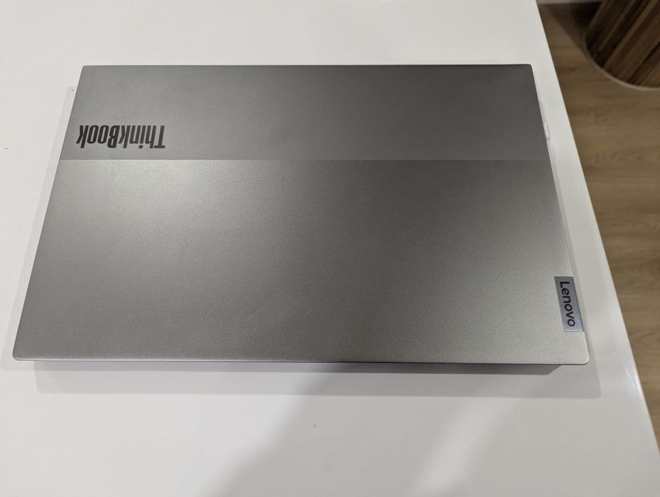 Portátil AMD Ryzen 3 4300U – Excelente Estado

Vendo portátil com as