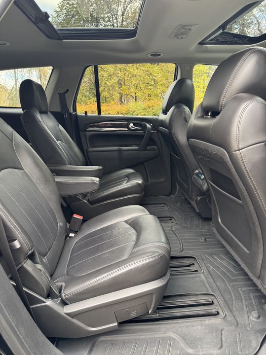 Продам ідеальний Buick Enclave 2017