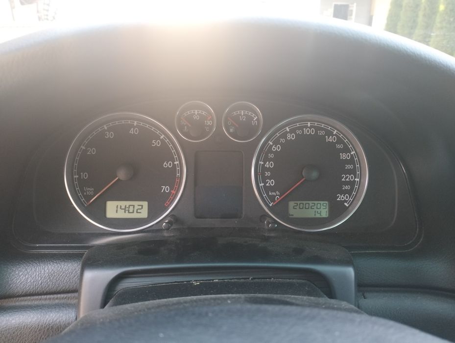 Продам Volkswagen Passat b5