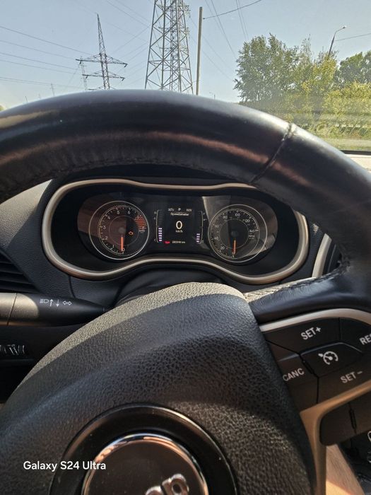 Продам Jeep Cherokee 2016 г.