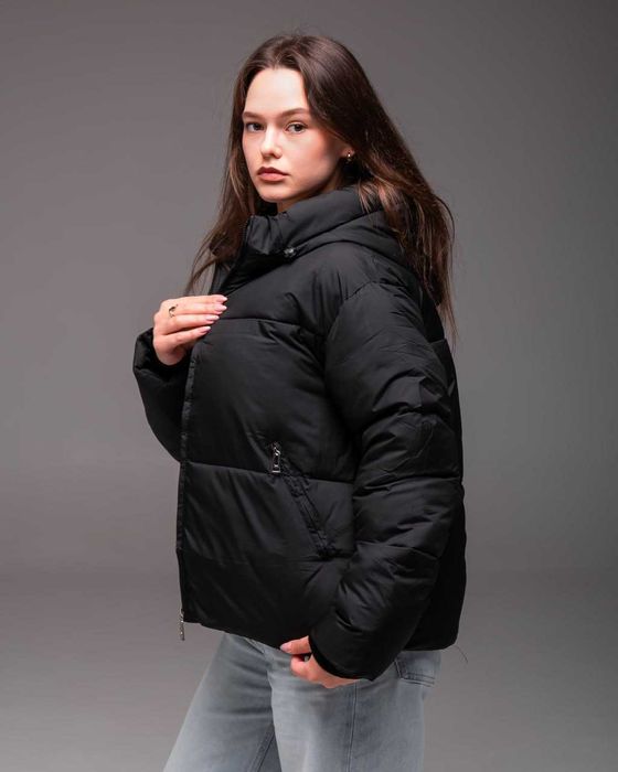 Стильная женская куртка